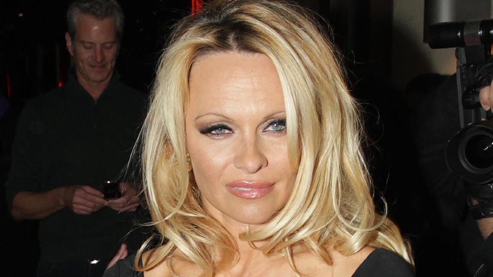 Pamela Anderson hat zum sechsten Mal geheiratet Was IHN von seinen Vorgängern unterscheidet