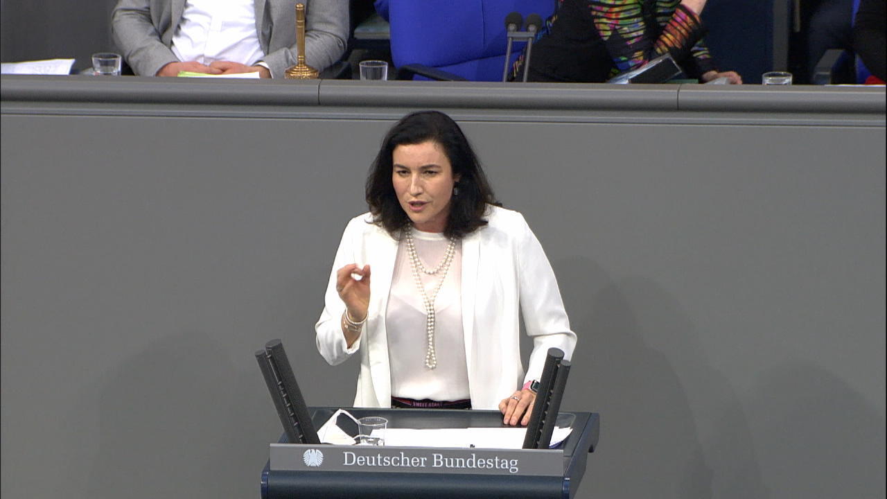 Dorothee Bär platzt wegen der AfD der Kragen Ausraster im Bundestag: