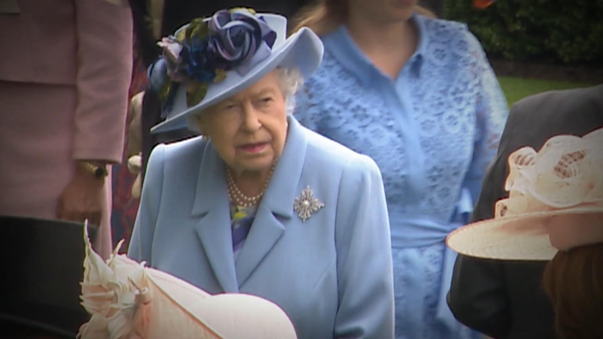 Queen so gar nicht "amused" über neuen Diana-Film Ihr Großneffe erlaubt Dreharbeiten für "Spencer"