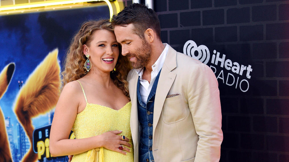 Blake Lively: Hier färbt Ryan Reynolds ihr die Haare Gar nicht mal so schlecht!