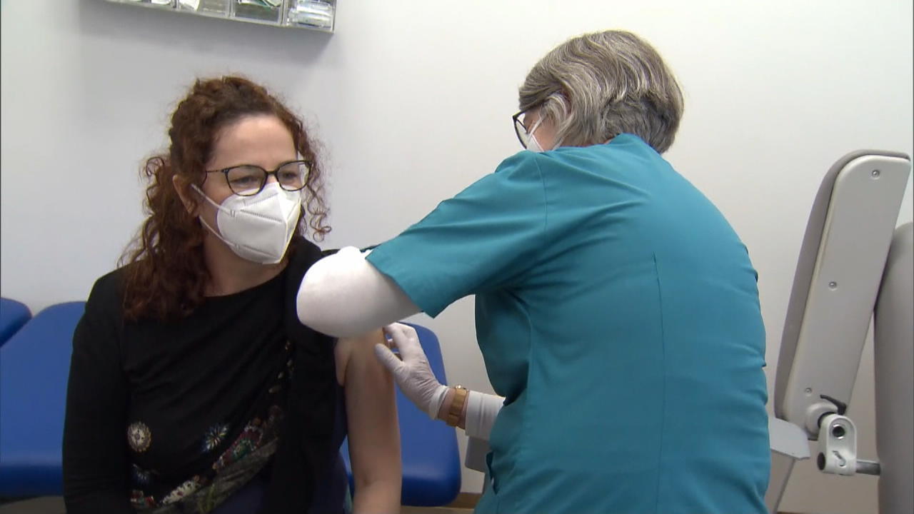 Notfallsanitäter berichtet von heftiger Impfreaktion "Jüngere haben starke Immunantwort"