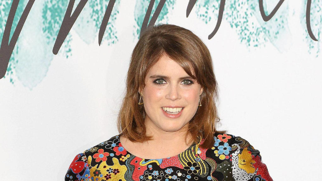 Prinzessin Eugenie: Neue Kuschelfotos mit Baby August Einblick ins Familienleben