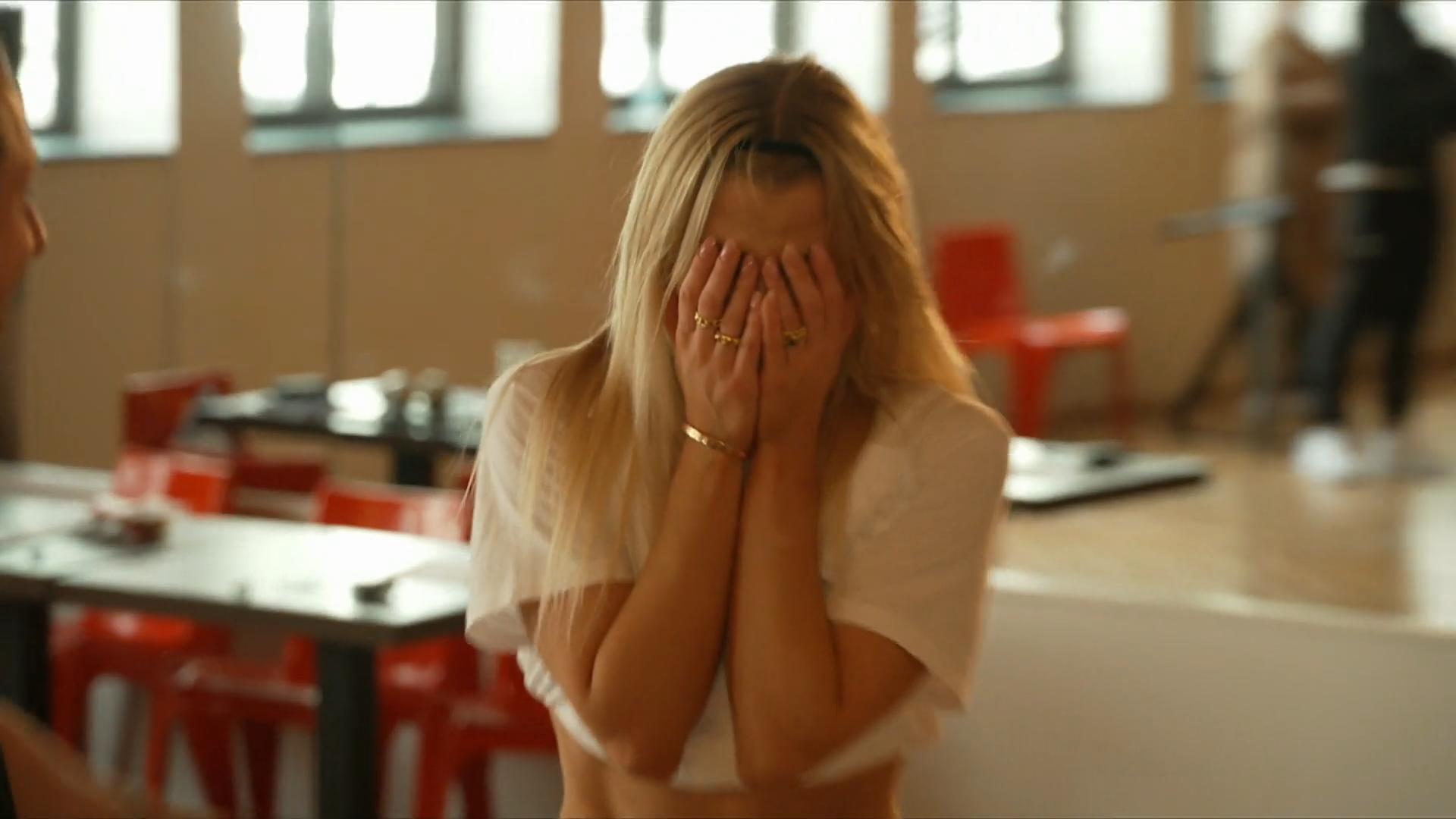 Valentina Pahde bricht im Training in Tränen aus Überraschungsbesuch von Chryssanthi Kavazi