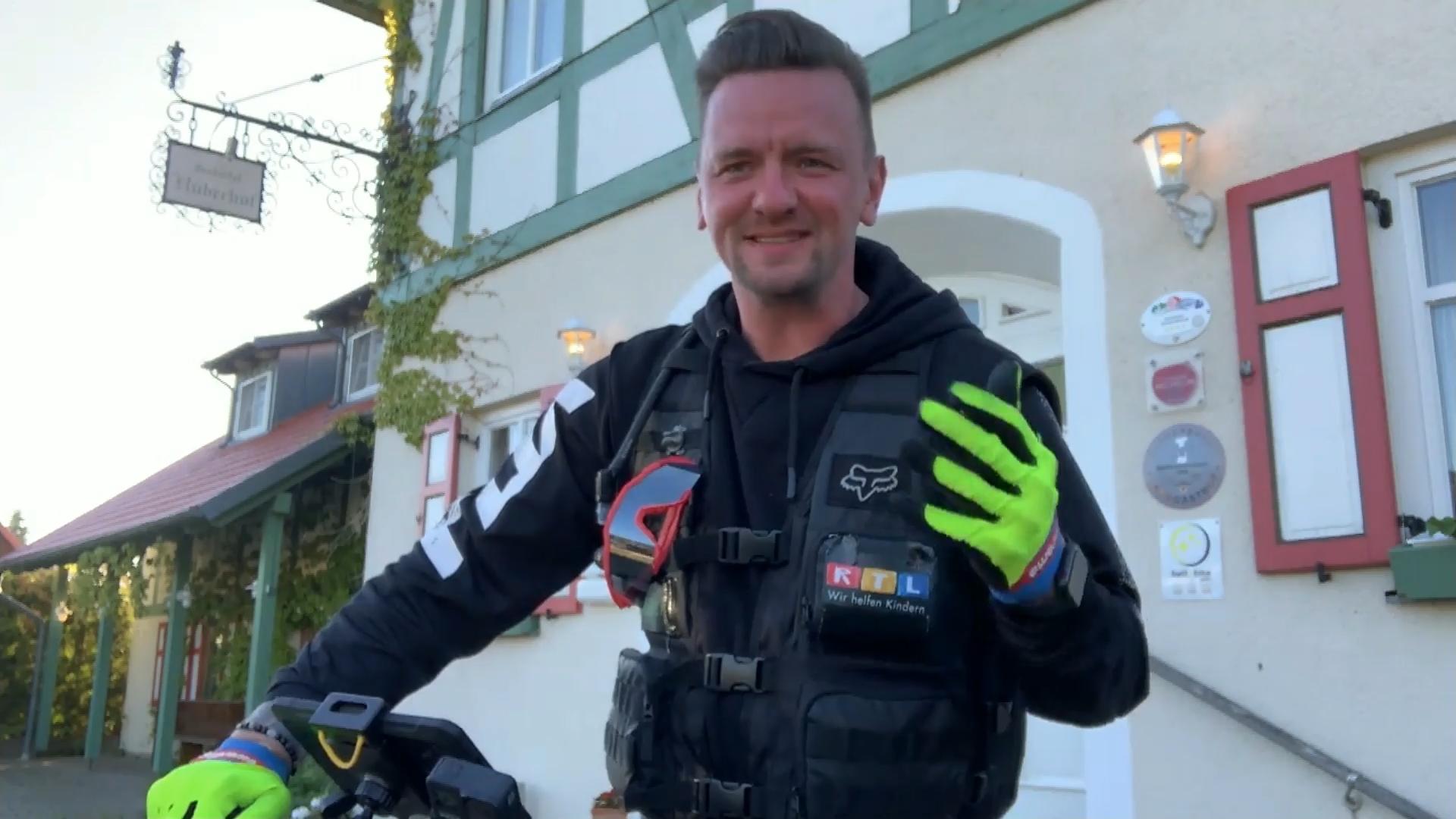 Ben Zucker gibt Gas für den guten Zweck Auf Tour für Kids