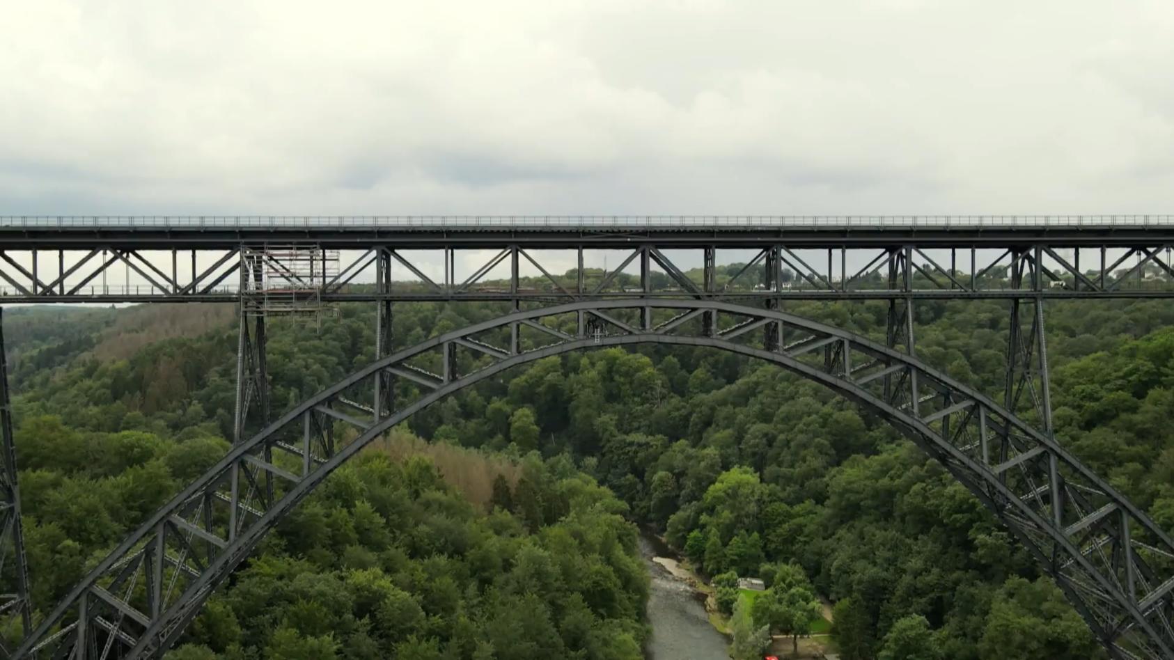 Müngstener Brücke eröffnet für Besucher Adrenalin-Kick in 100 Metern Höhe