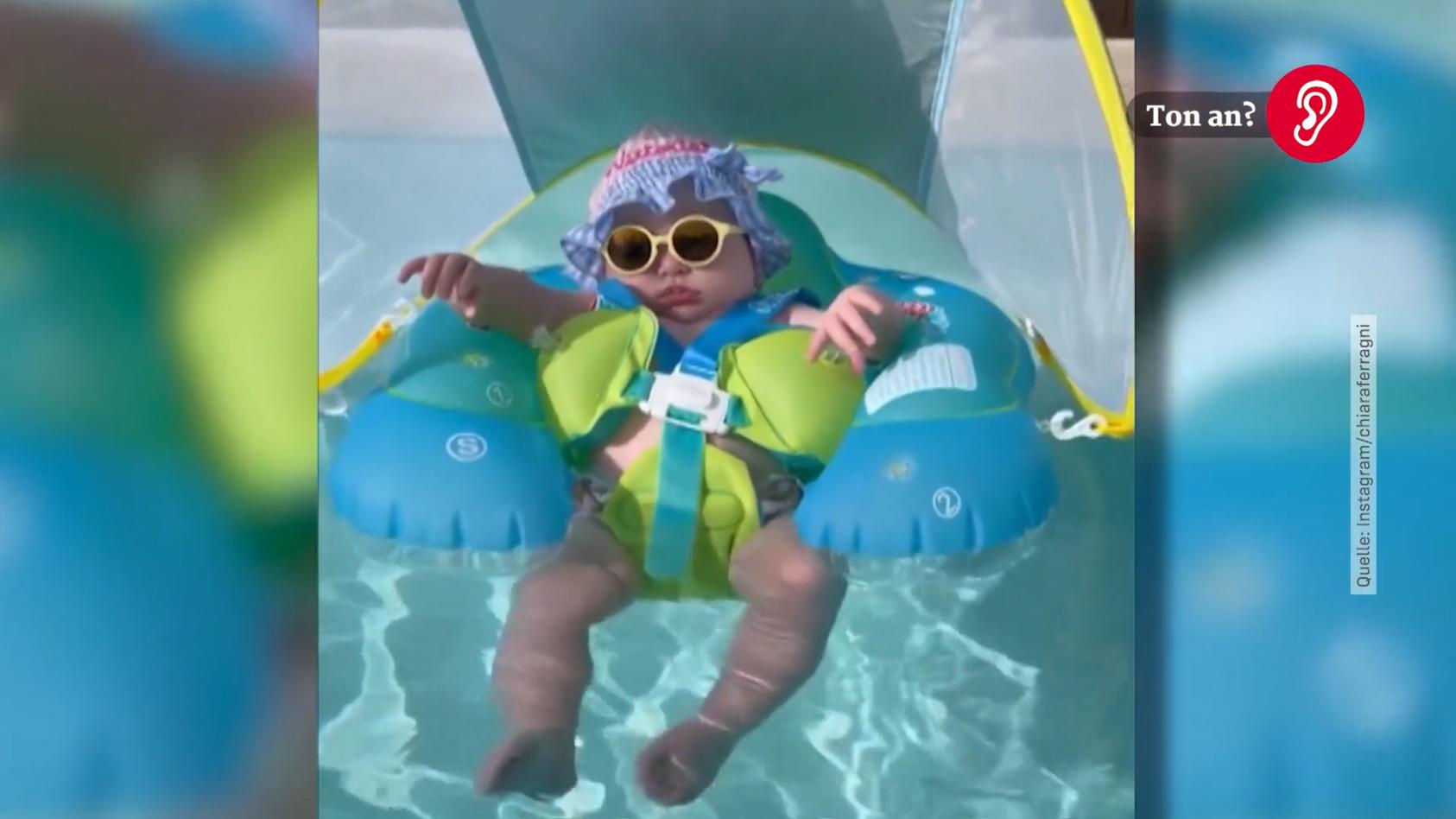 Pool-Party bei Chiara Ferragnis Baby Baby Cool im Pool