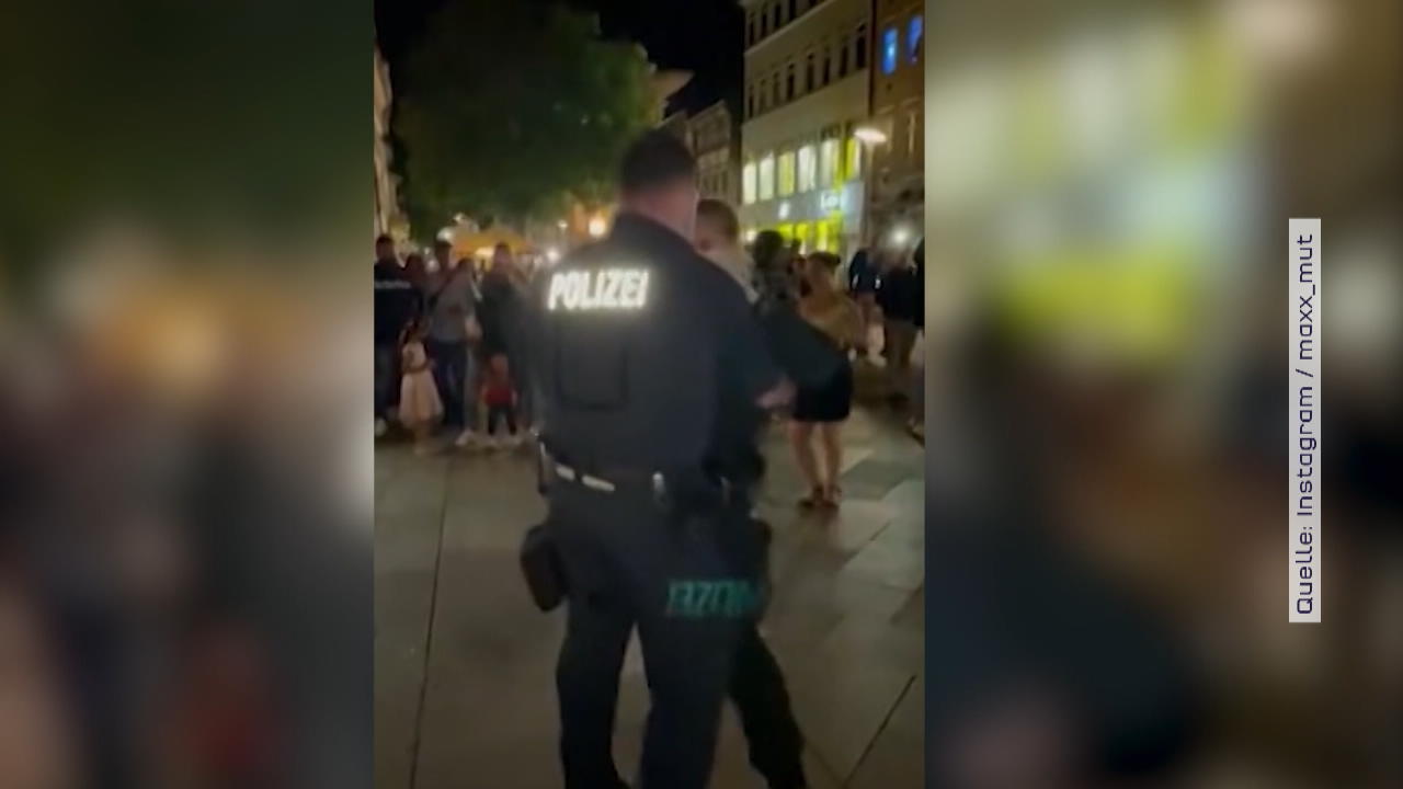 Polizist tanzt spontan mit Kollegin Bachata Video geht viral