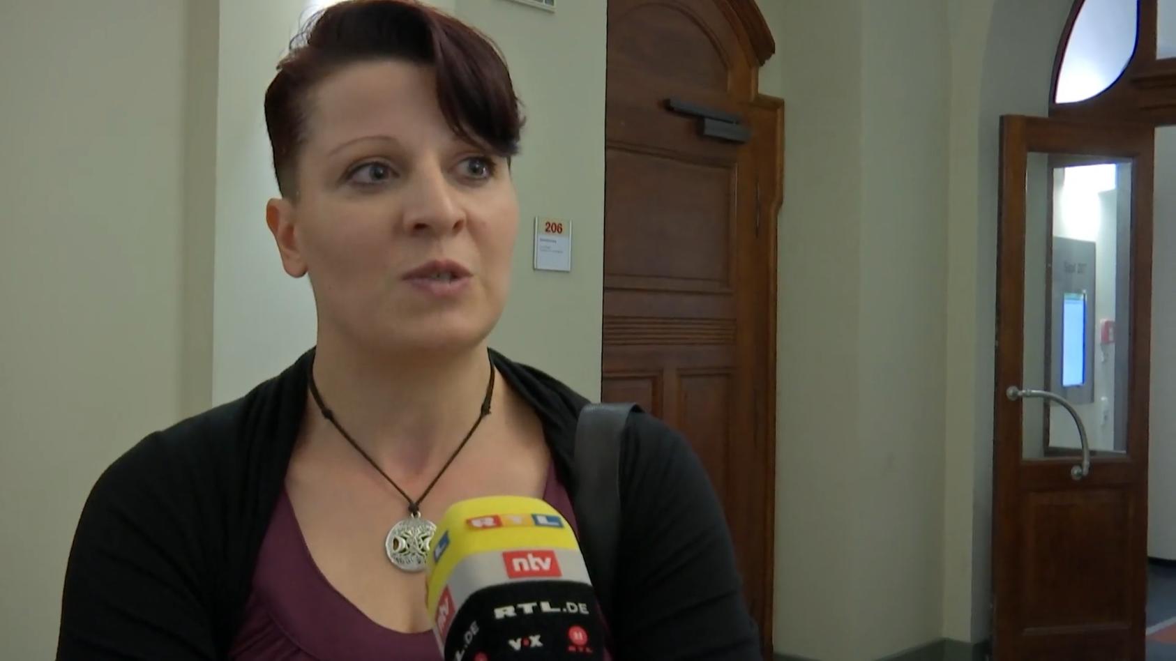 Unterhaltspreller schuldet Amt 73.000 Euro Ex-Mann vor Gericht