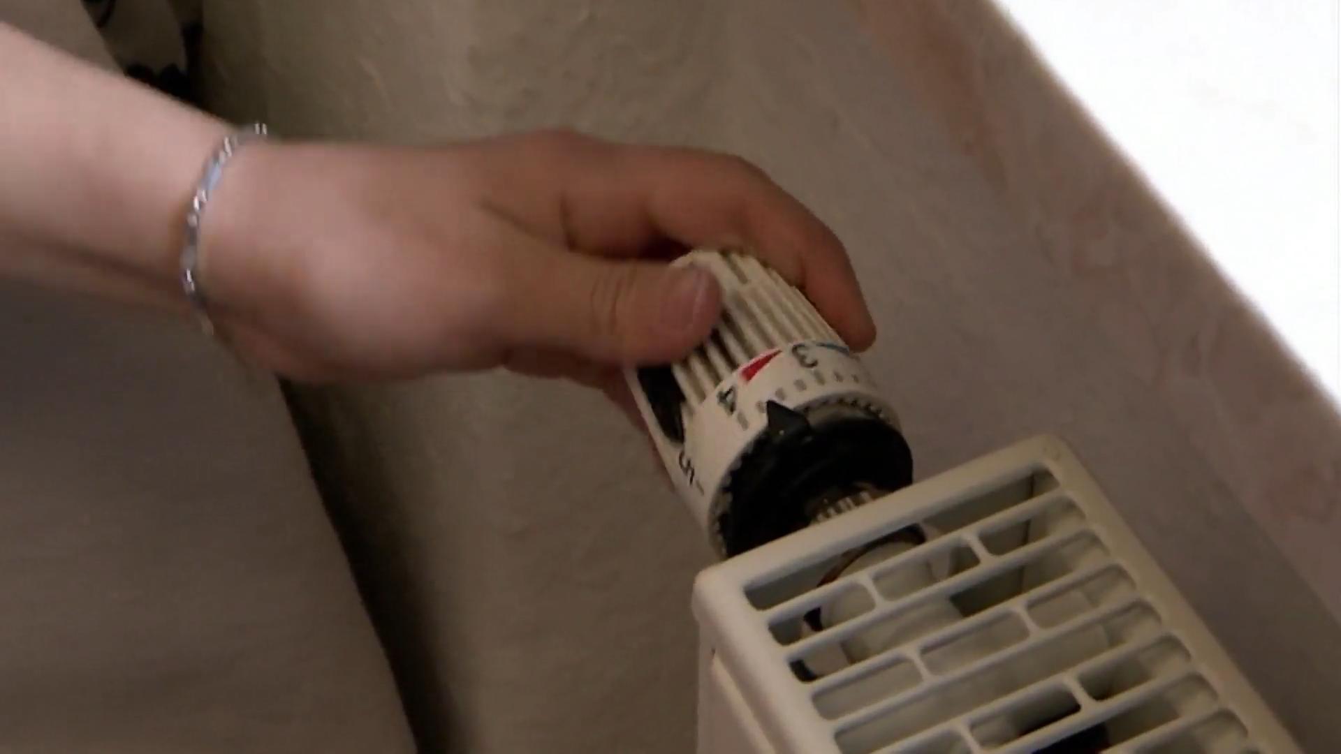 Remove dust from the heater: Here's how to clean the radiator.
