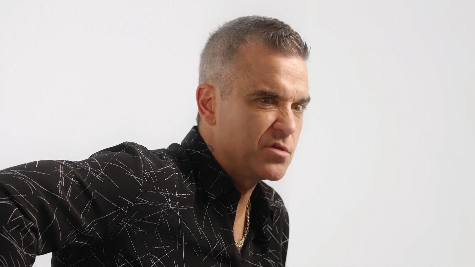 Wie Robbie Williams die Corona-Situation gewuppt hat Neues Konzert 2022 in München