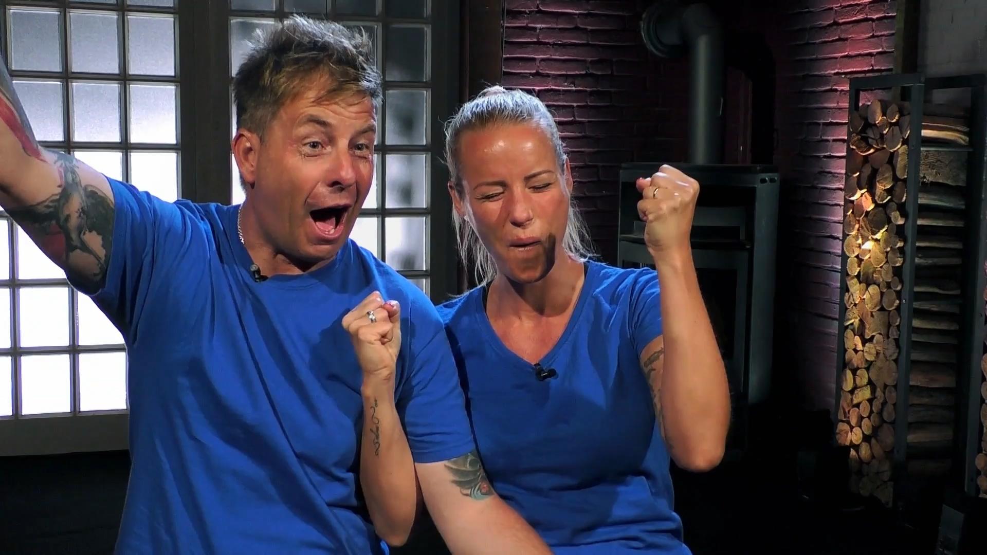 Hier machen Almklausi und Maritta ihre Gegner nass 1. Exit-Challenge im Sommerhaus