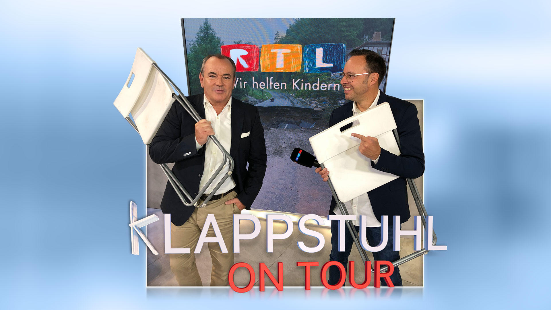 Till Quitmann trifft Wolfram Kons Klappstuhl on Tour