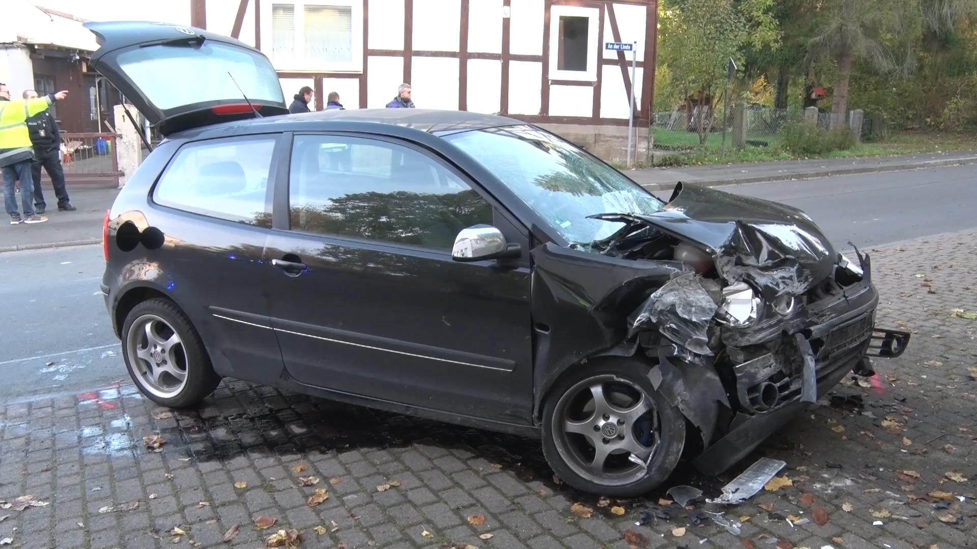 Hessen: Auto fährt in Kindergruppe Drei Kinder vor Kita schwer verletzt