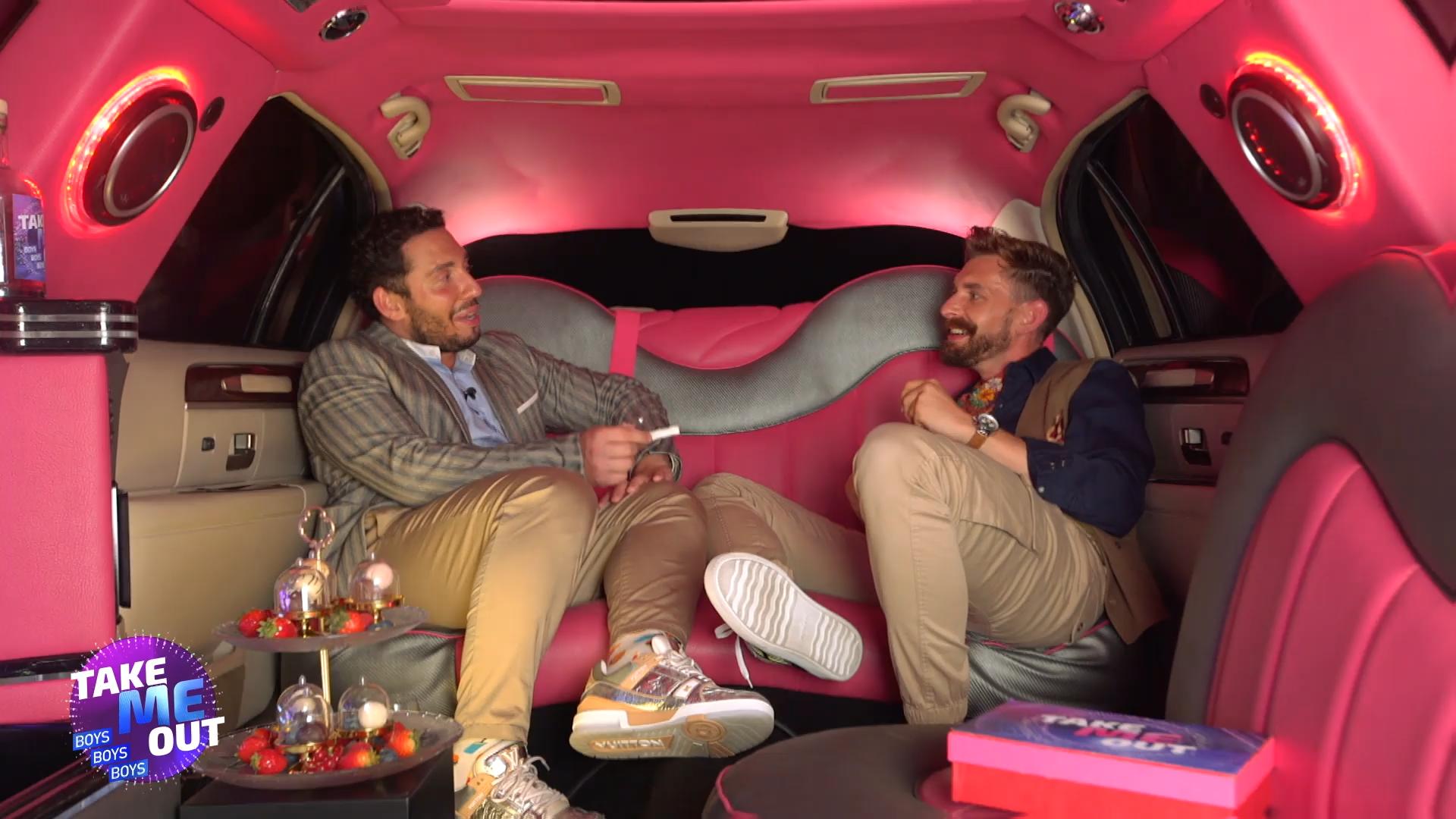 Michael und Niklas kommen sich auf andere Art "sehr nahe" Exklusives "Take Me Out"-Limo-Date
