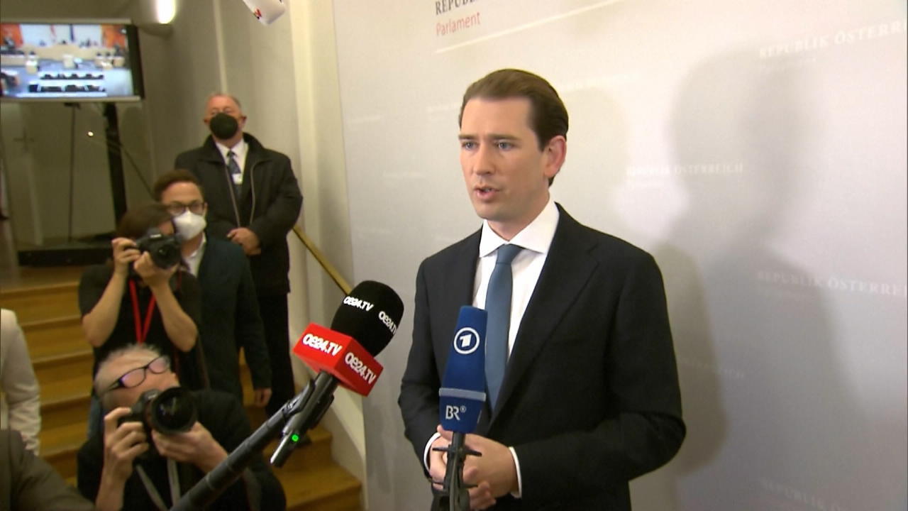 Sebastian Kurz tritt von allen Ämtern zurück Die Geburt seines Sohnes sei der Grund