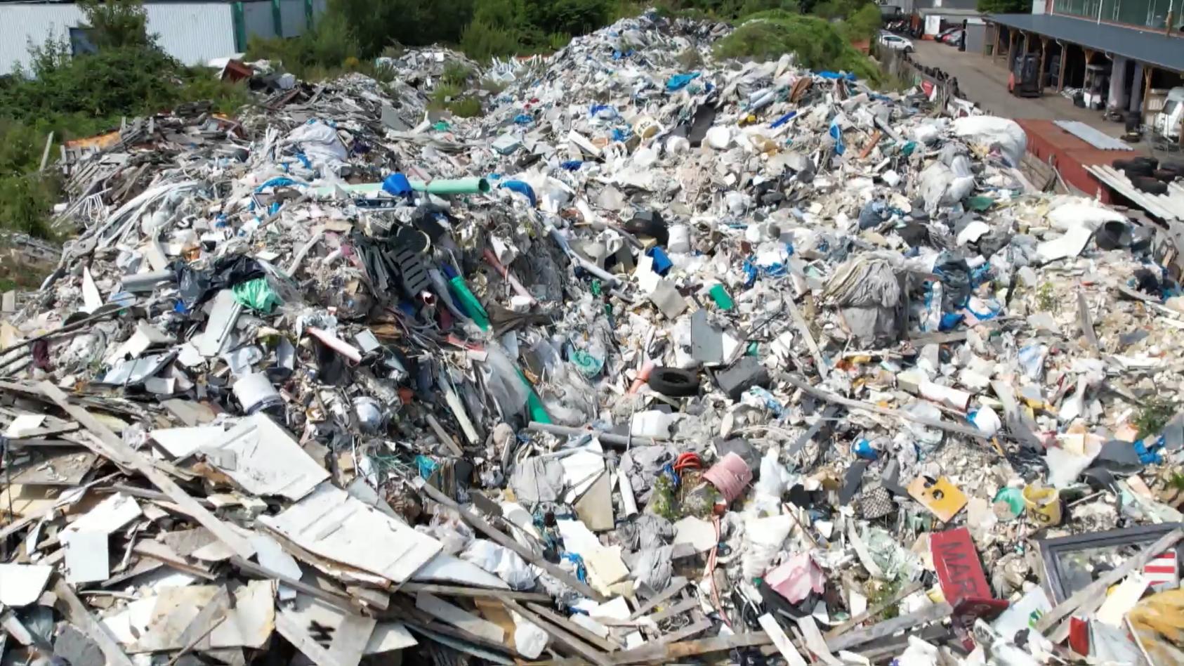 Der Giftberg soll jetzt geräumt werden Müll-Skandal in Norderstedt