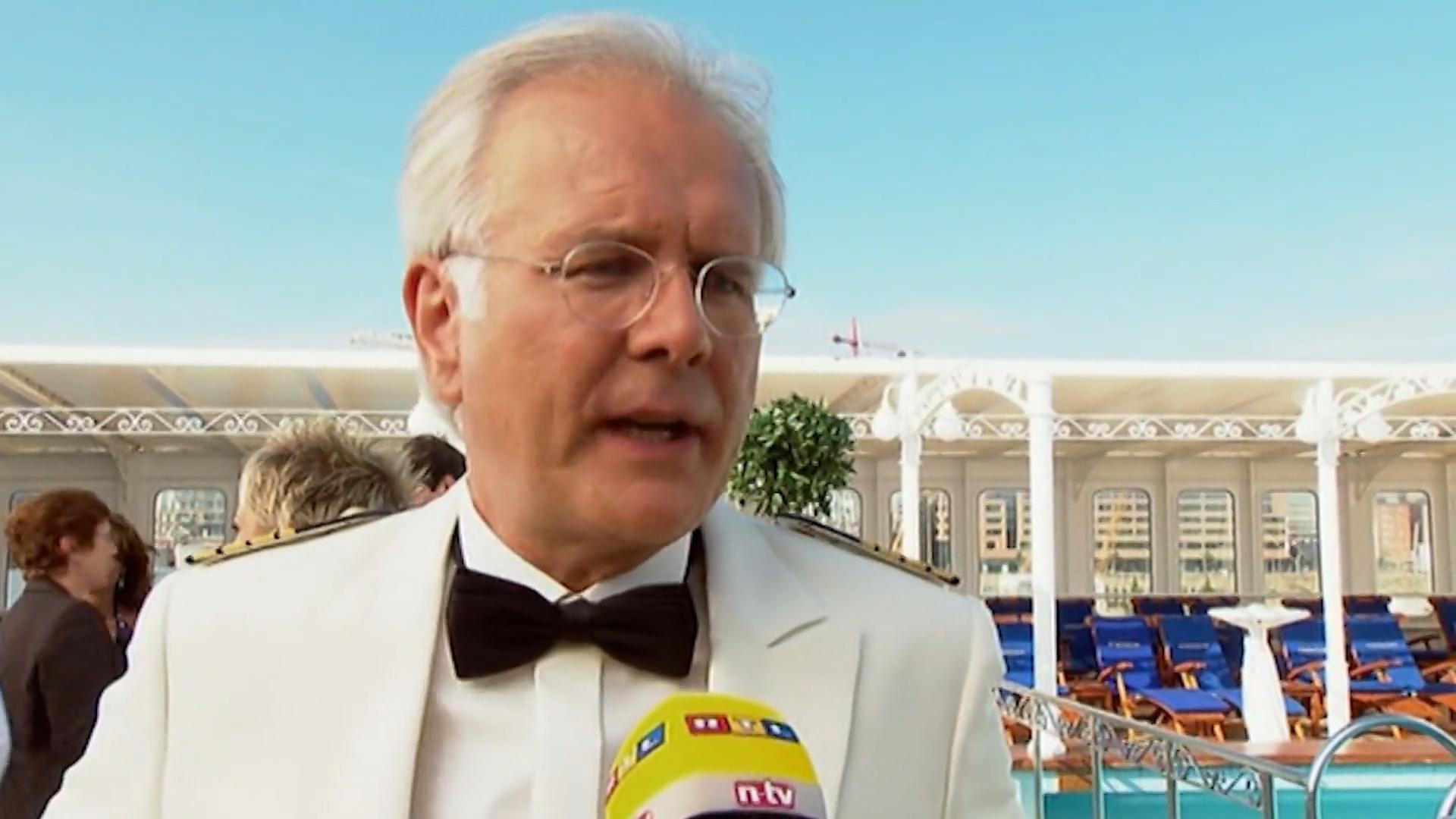 ZDF-Traumschiff schippert ohne Harald Schmidt Keine Corona-Impfung?