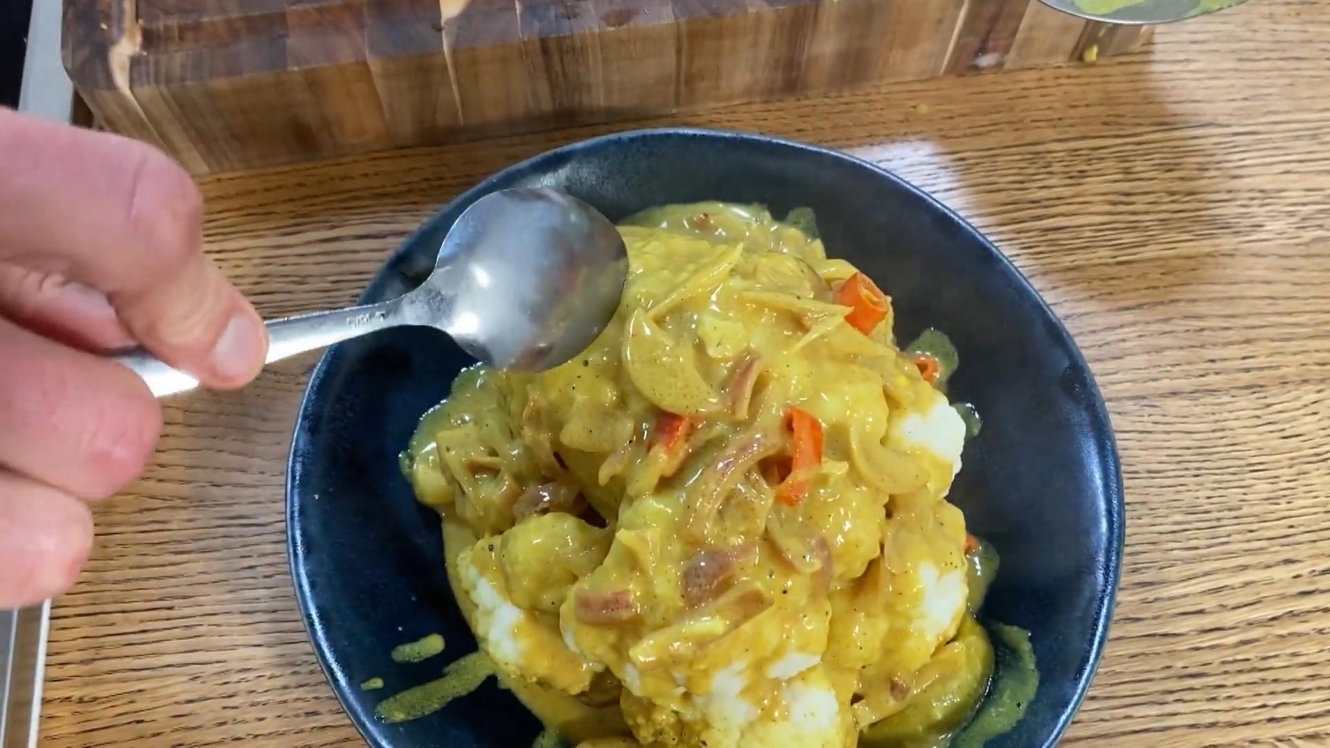 Curry-Blumenkohl in Kokosmilch gegart Hensslers schnelle Nummer