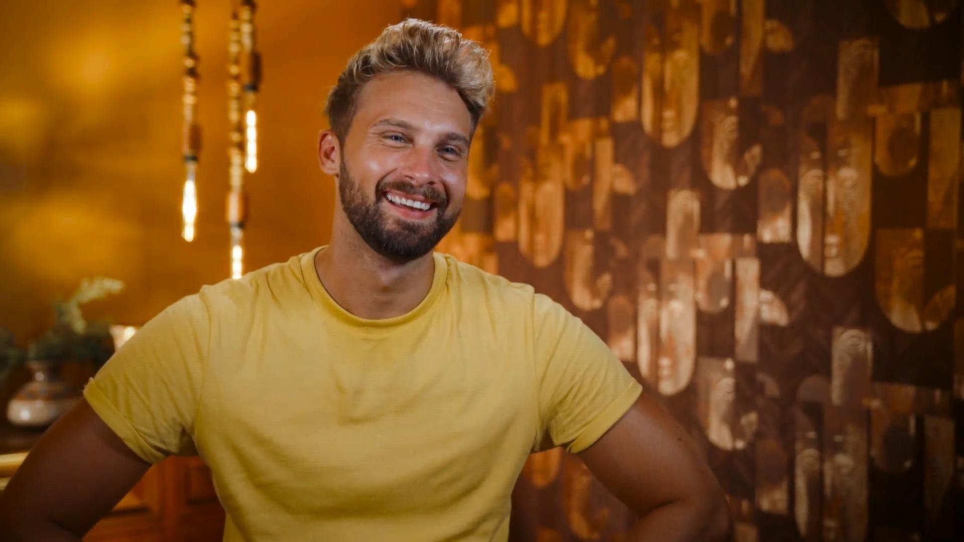 Ein weiterer Kuss lässt Dominik strahlen Achtung, Bachelor-Spoiler!