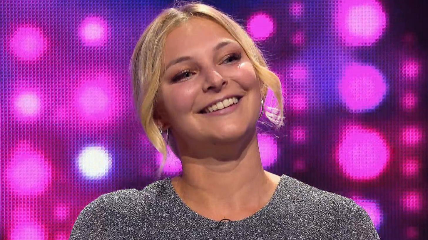 Single-Lady Alicia hat's für ihre Bachelor-Arbeit analysiert Take Me Out: Dos & Don'ts in Datingshows