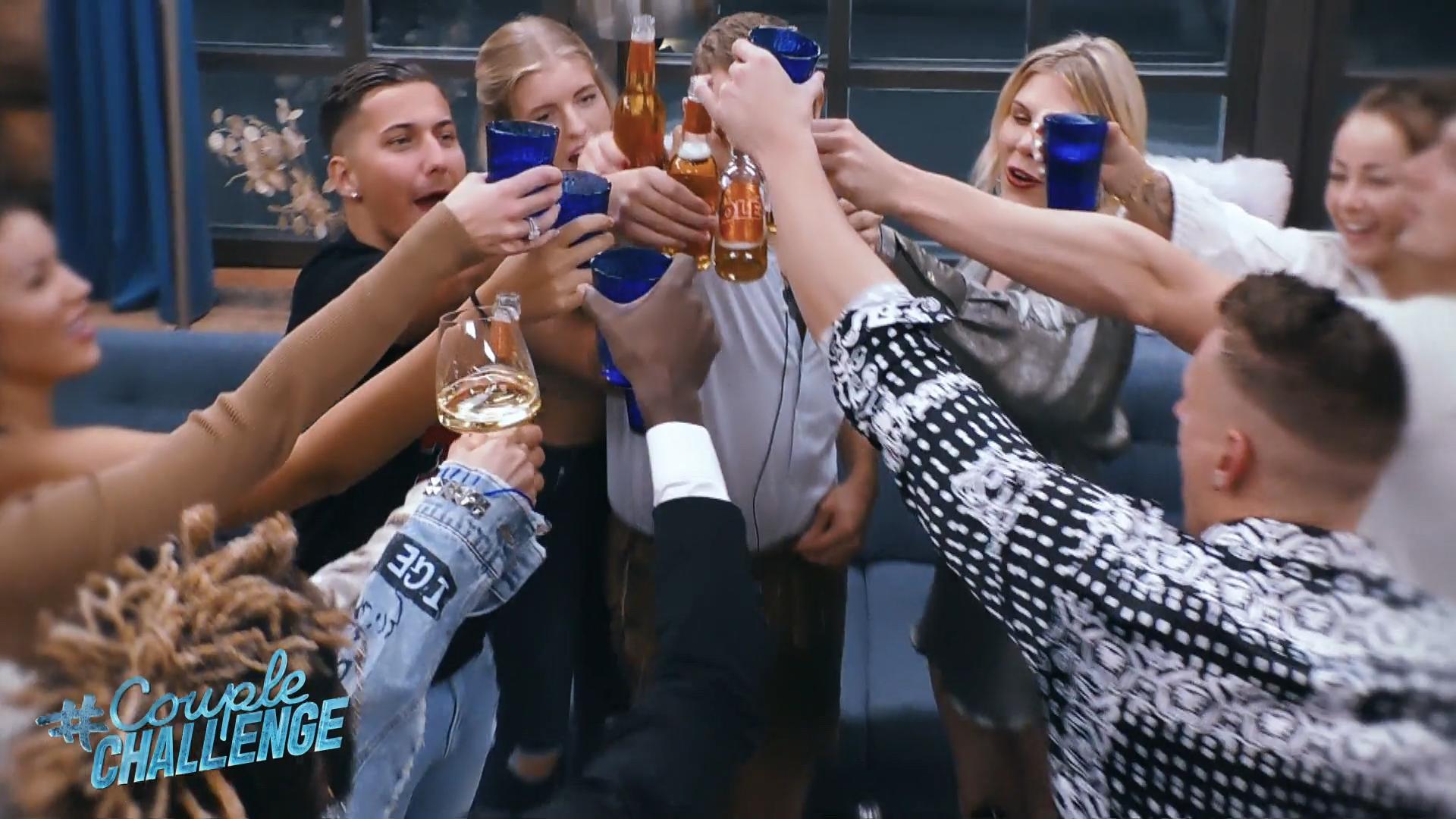 So wild, versext und dramatisch wurde es noch nie! Exklusive Einblicke in die „#CoupleChallenge“