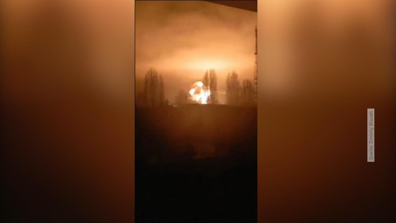 Ukrainer filmt riesigen Feuerball bei Tschernihiw Heftige Kämpfe um große Städte