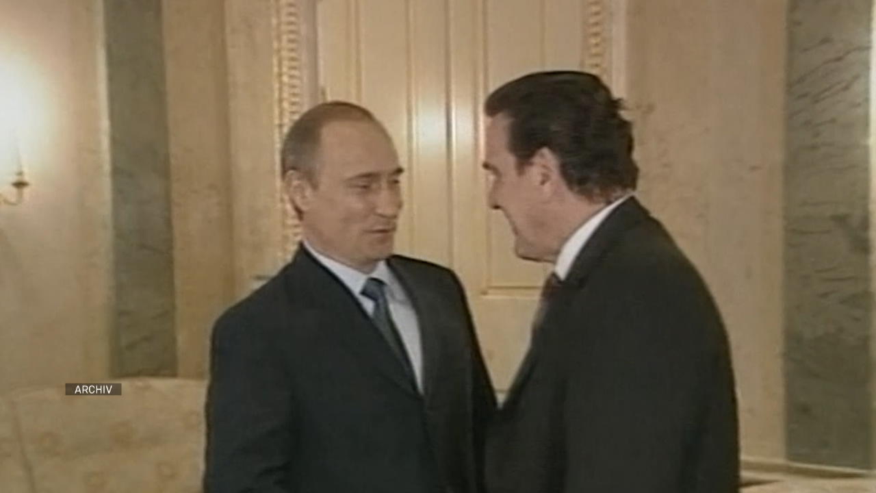 Kann dieses Treffen Frieden bringen? Überraschendes Putin-Schröder-Treffen