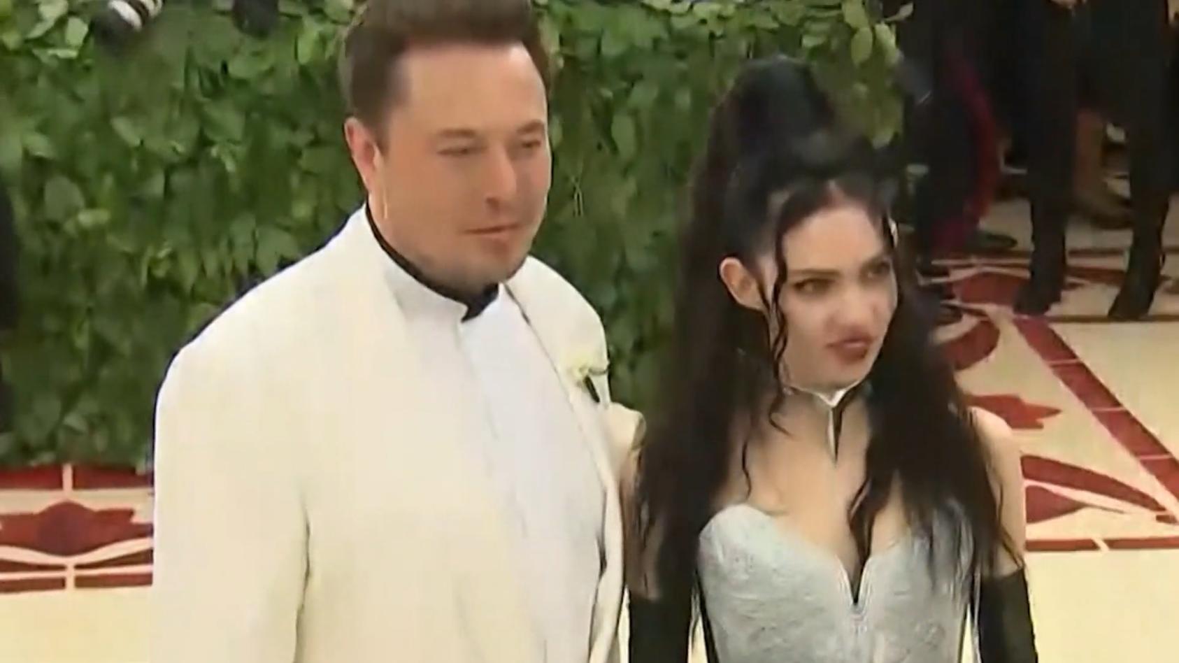 Elon Musk & Grimes wählen für Tochter DIESEN Namen X Æ A-Xii bekommt Schwester