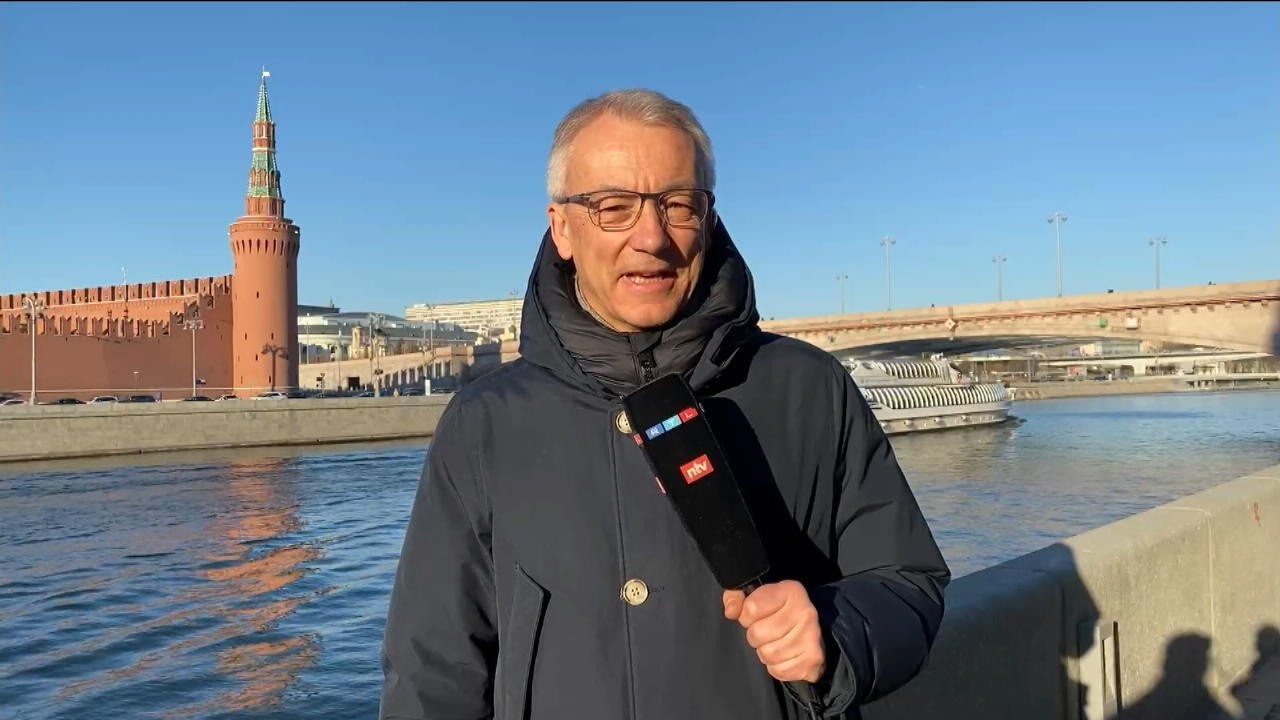 RTL-Korrespondent Rainer Munz: "Das war ein Knaller!" Putin-Rede wird unterbrochen