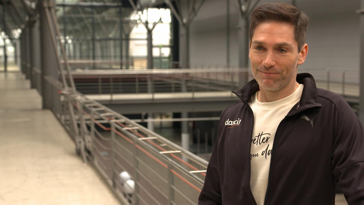 Christian Polanc wartete beim Training auf sie - vergeblich Michelle muss bei Let's Dance aussteigen