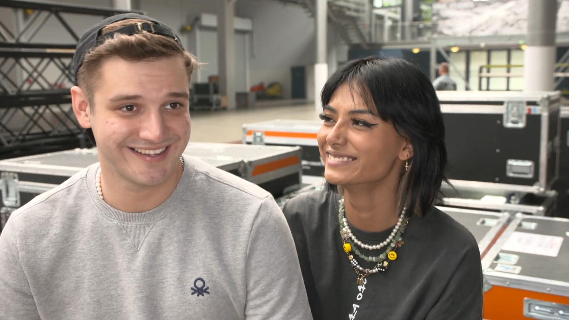 Wie gehen Din & Tina mit dem Konkurrenzkampf um? Liebespaar bei DSDS 2022