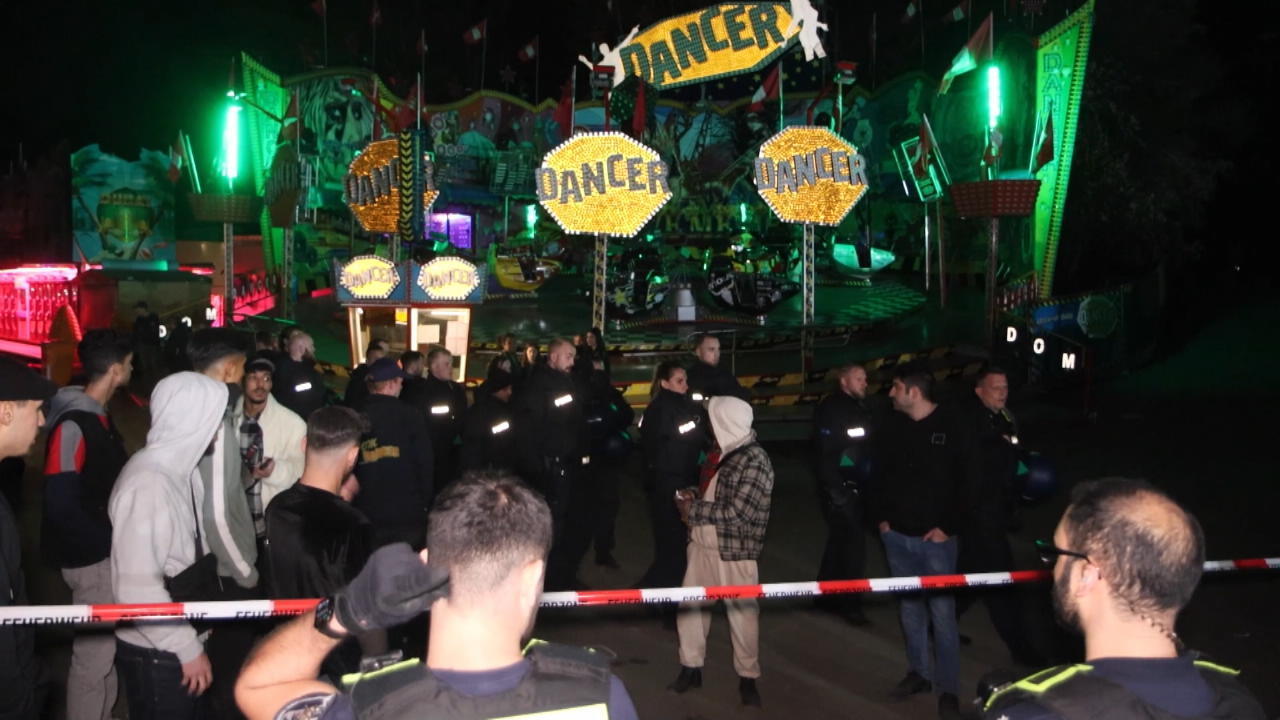 Tödliche Messer-Attacke auf Berliner Jahrmarkt - Mann tot! Eskalation auf Rummel