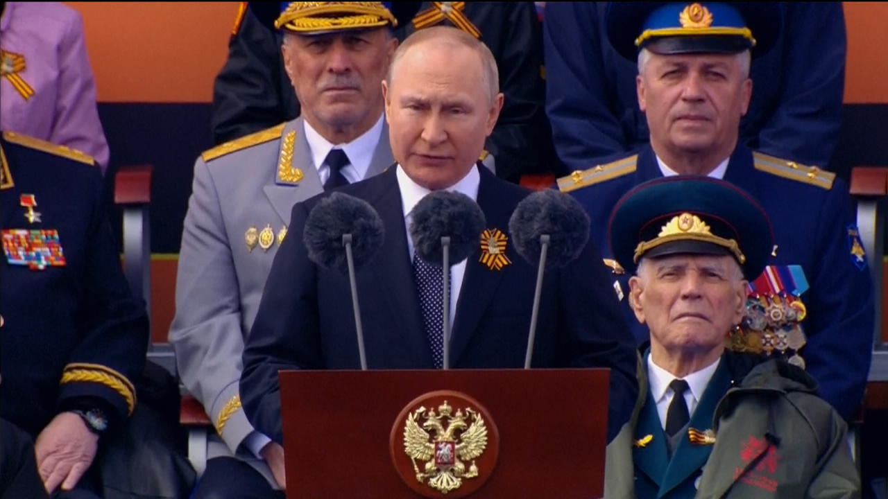 "Der Westen plante eine Invasion" Putins Rede zum "Tag des Sieges"