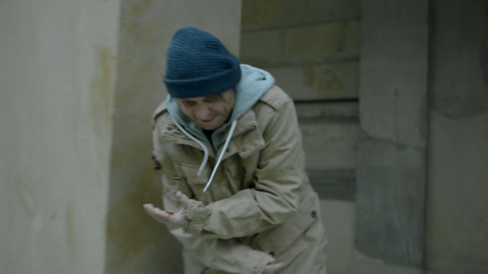 Jo ist schwer verletzt auf der Flucht Jubiläumsfolge in Spielfilmlänge vom 12.05.2022