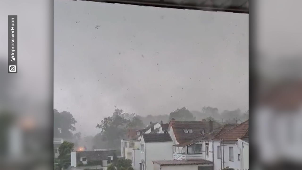 Tornado in Lippstadt reißt Kirchturmspitze ab Unwetter im Westen Deutschlands