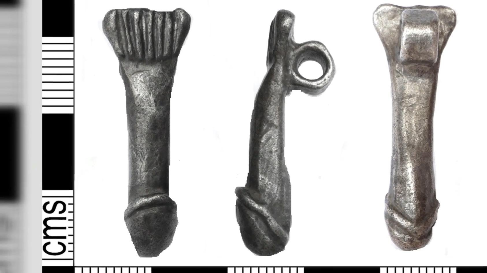 Britin findet römischen Penis-Anhänger Mit Metalldetektor