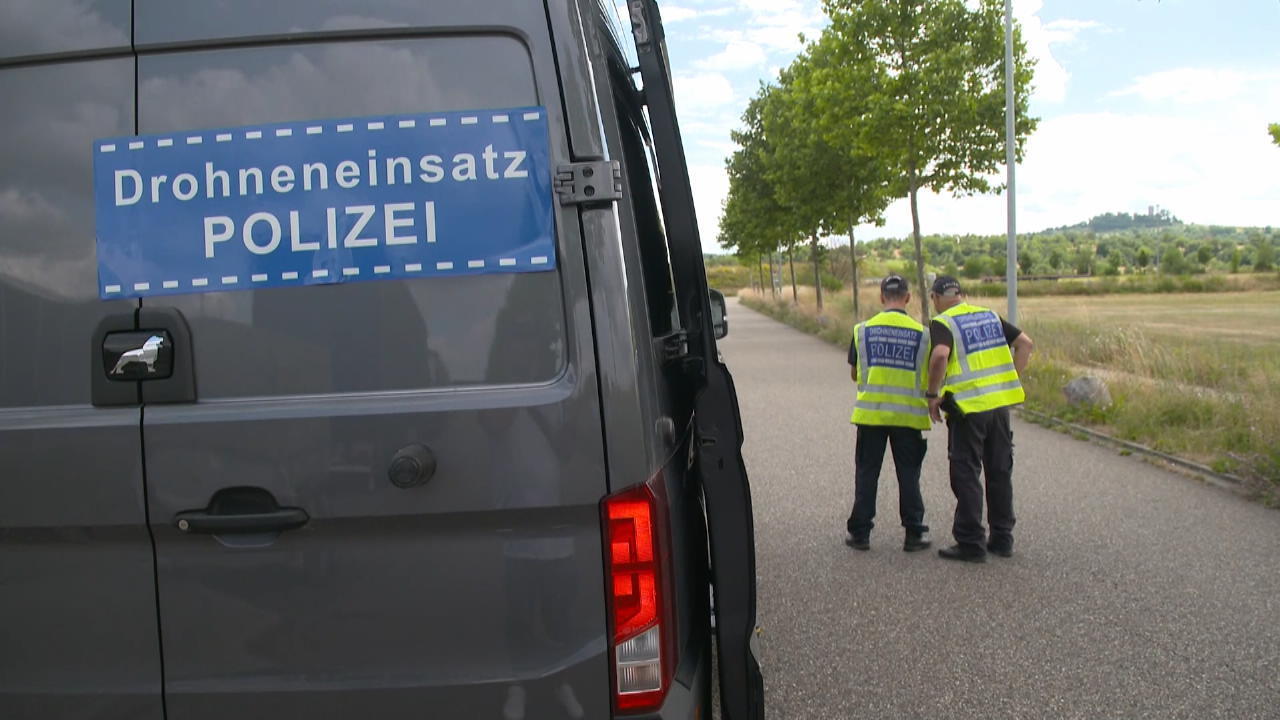 Frau (64) tot in geparktem Auto entdeckt In Gewerbegebiet in Sinsheim
