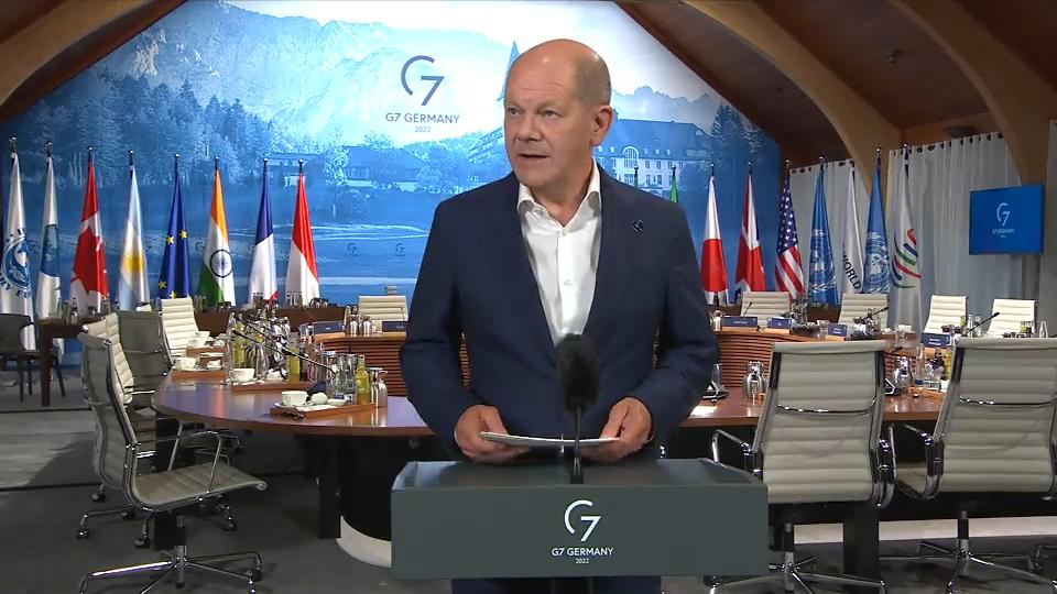 G7-Gipfel im Zeichen des Ukraine-Kriegs Präsident Selenskyj zugeschaltet