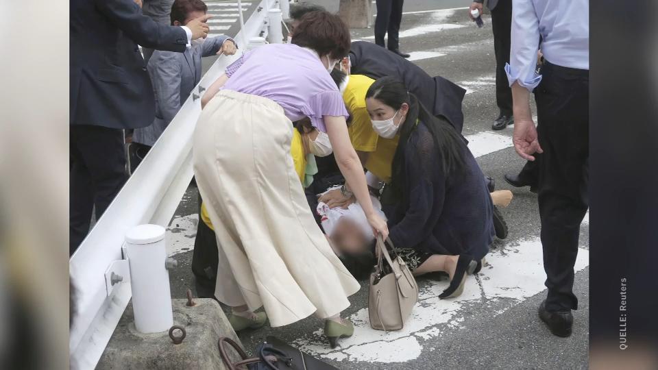 Attentat auf Japans Ex-Premier Abe - schwer verletzt! Bei Wahlkampf angeschossen