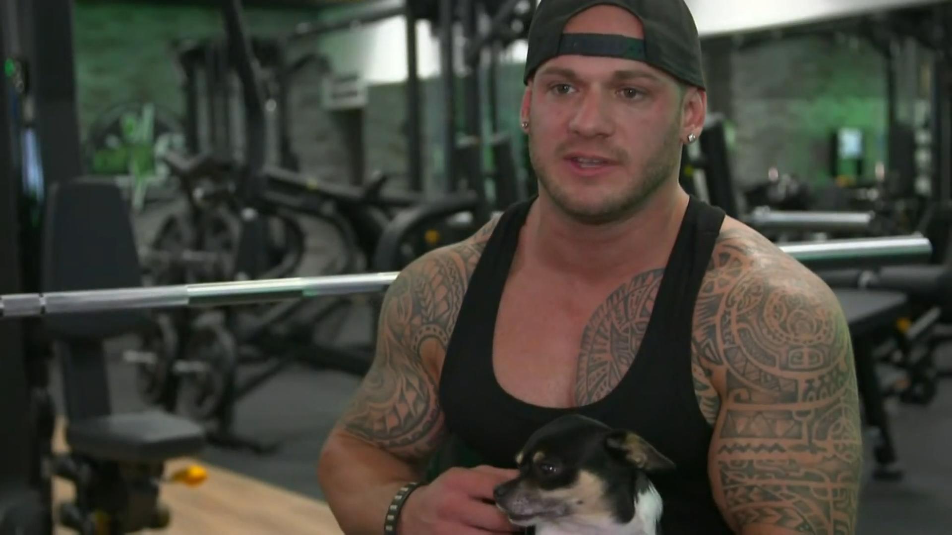 Der Stripper und sein Schoßhündchen Coole Kombi