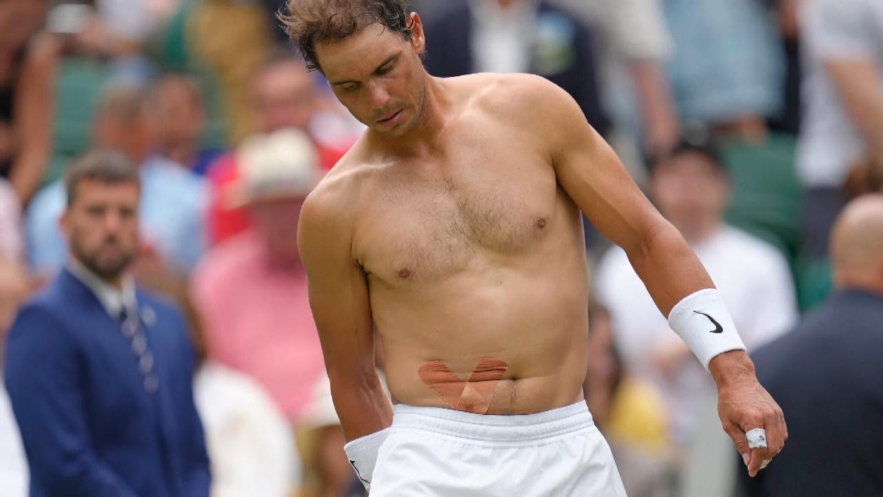 Nadal: "Bin sehr traurig" Wimbledon-Aus wegen Bauchmuskel