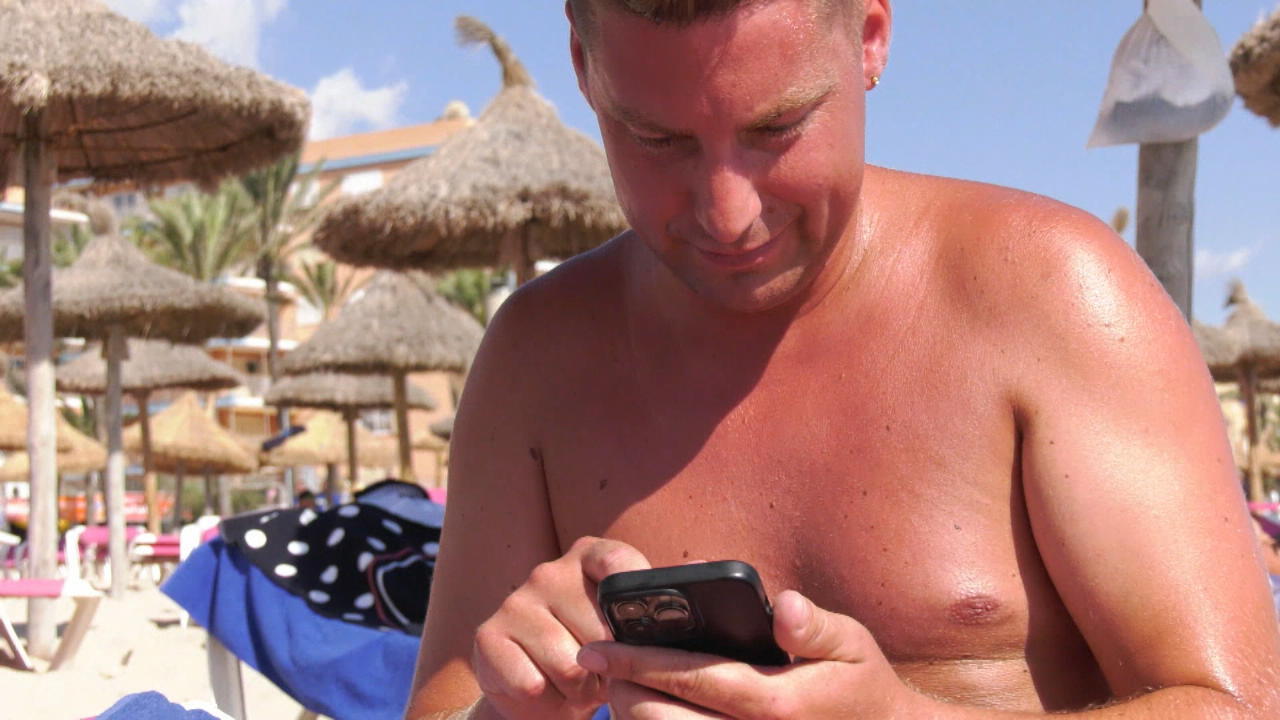 24 Prozent der Erwerbstätigen in Deutschland lesen E-Mails Arbeiten im Urlaub