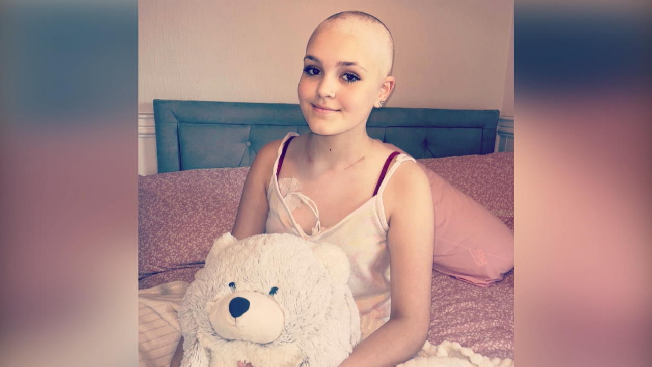 Mädchen (12) wacht nächtelang schweißgebadet auf Diagnose: Krebs!