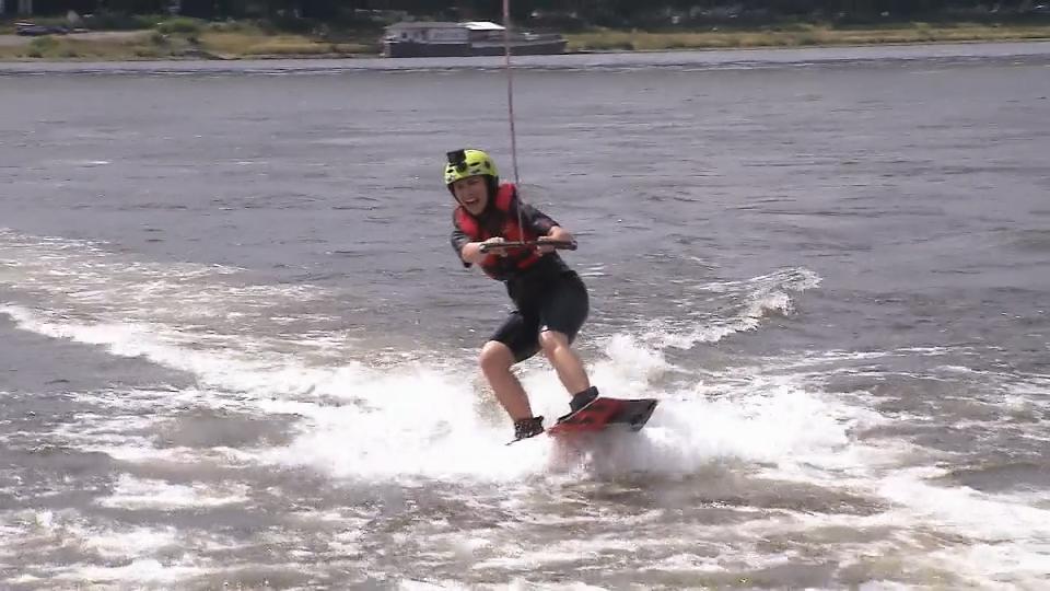 Sommer-Aktivitäten mit Adrenalinkick Test Outdoor Extreme