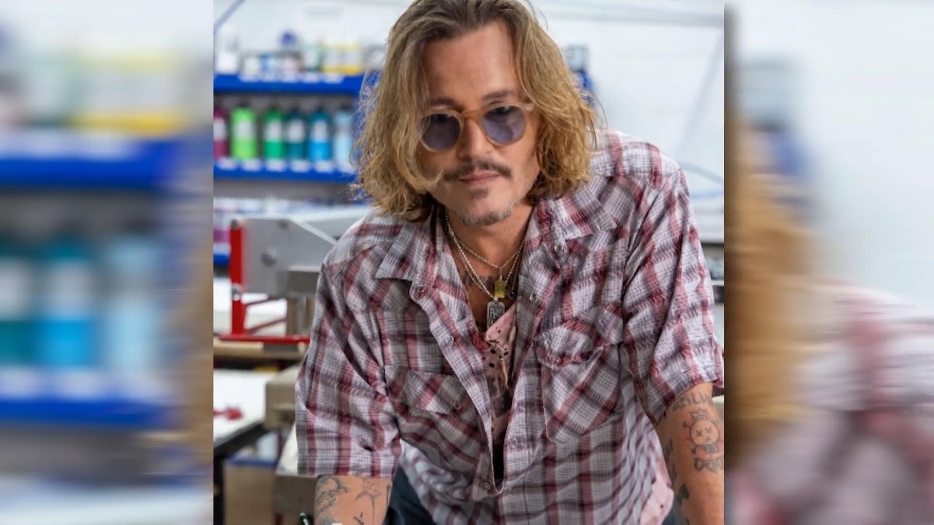 Kollektion in wenigen Stunden ausverkauft Johnny Depp als Maler