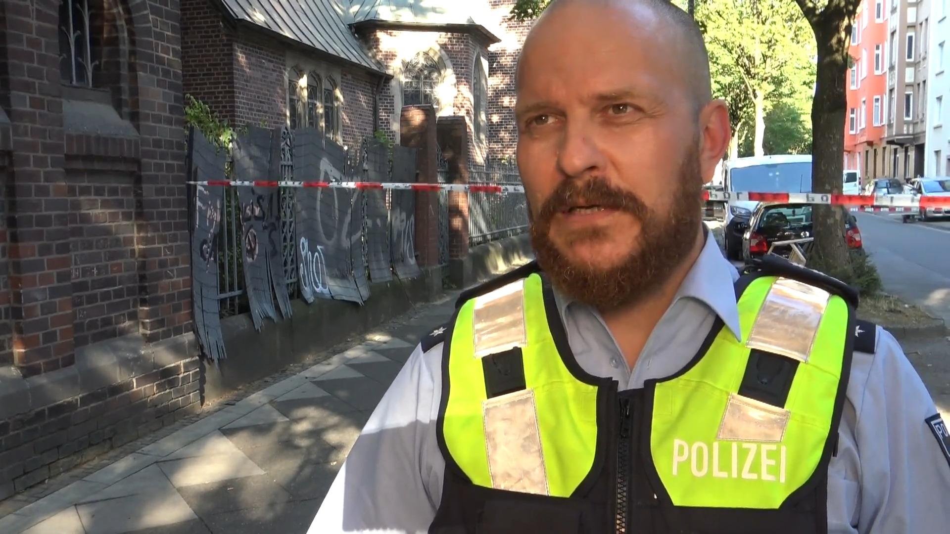 Polizei erschießt Teenager (16) in Dortmund Jugendlicher mit Messer bewaffnet