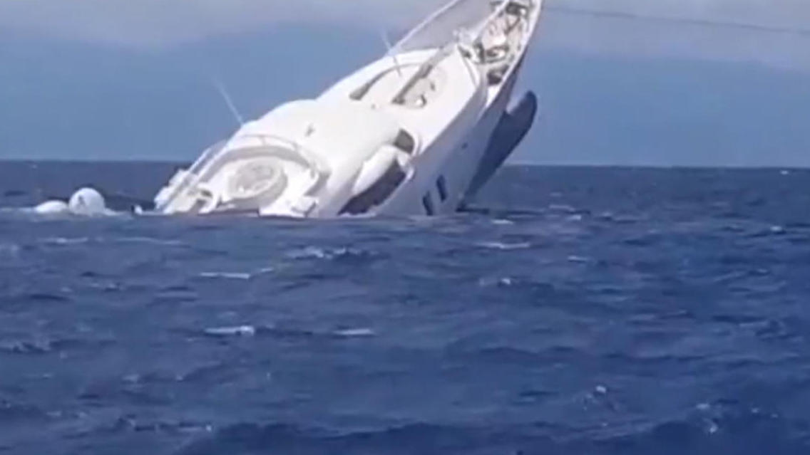 A 40 Meter Long Luxury Yacht Sank Off The Coast Of Italy!