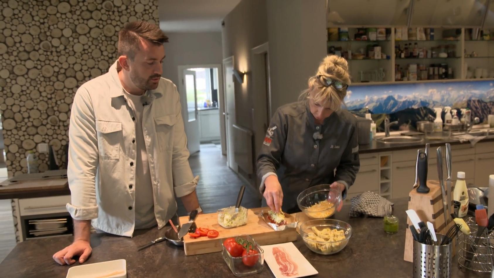 Kurios grillen für Kids: "Schmeckt nicht" gibt's nicht! Von Tortellini am Spieß bis zur Schoko-Tortilla