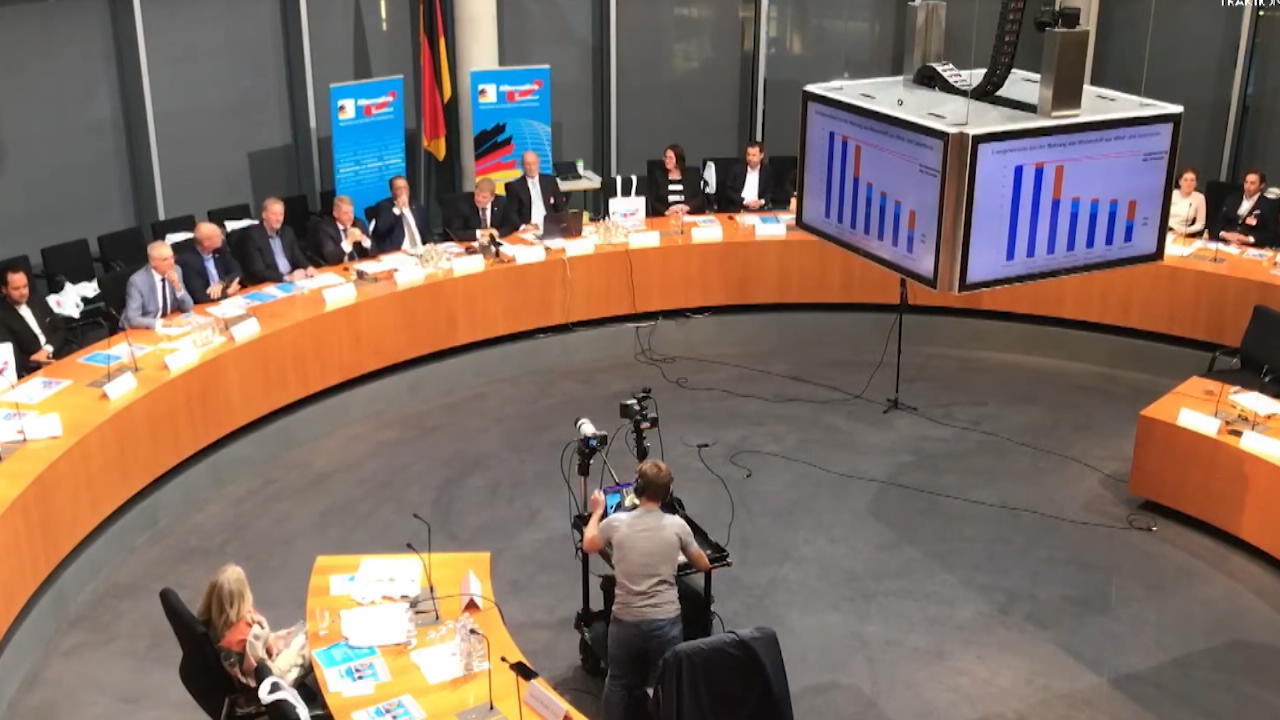 AfD-Abgeordneter hofft auf dramatische Situation im Winter In Tik-Tok-Livestream: