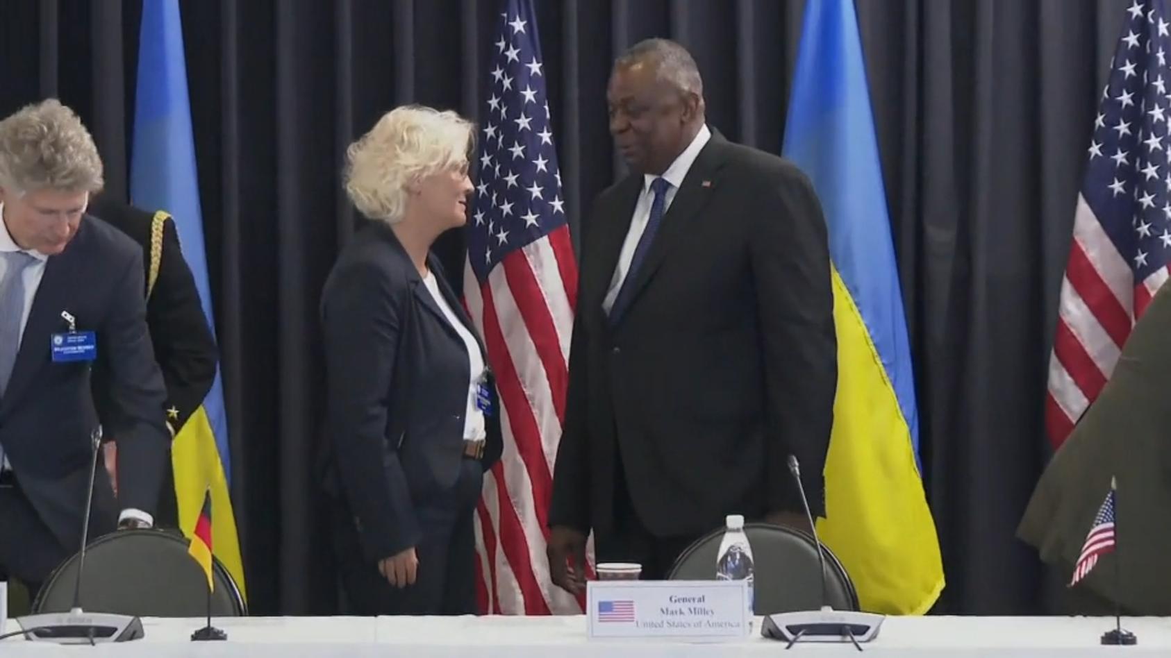 USA sagt Unterstützung von 675 Millionen Dollar zu Weitere Hilfen für Ukraine